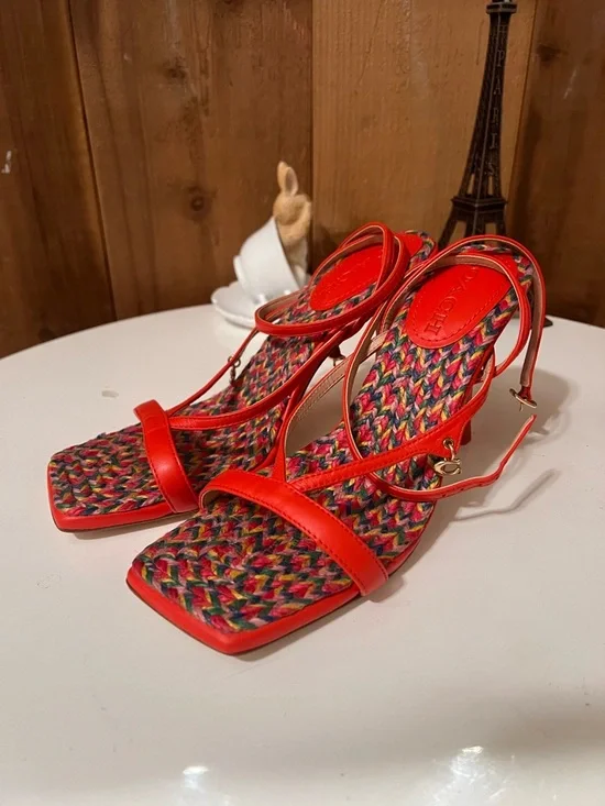 Coach Red Strappy Heels with Multicolor Woven Inlay Size 8 - Picture 2 of 6